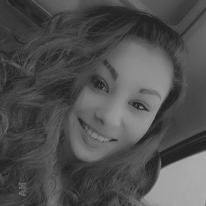 Meet your Posher, Ariana